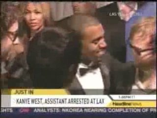 Kanye West Arrested For Smashing Paparazzis Cameras!