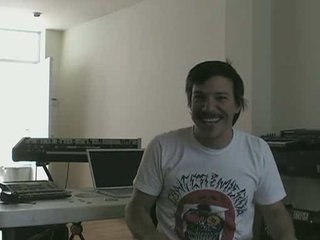 Julián Lede / Nuevos Ricos. Entrevista