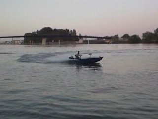 test du 9.9 cv yamaha sur la bass barque