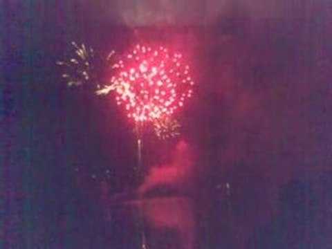 feu d'artifice part 2 lac gerardmer 14 aout 2008