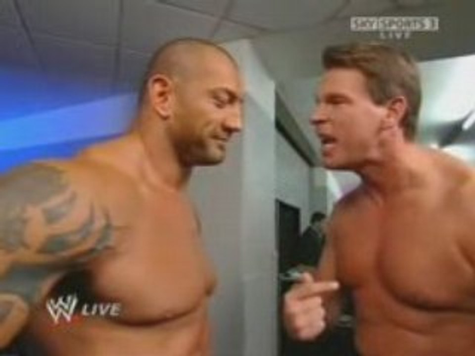 RAW 09 08 08 jbl en coullise avec batista