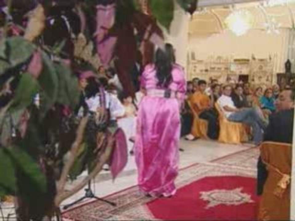 Najat Aatabou  & Hassan Dikouk - Bghit Nsouwel