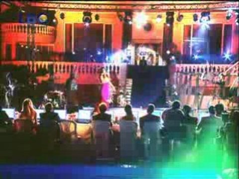 Haifa Wehbe - Ya Hayat Albi (live)