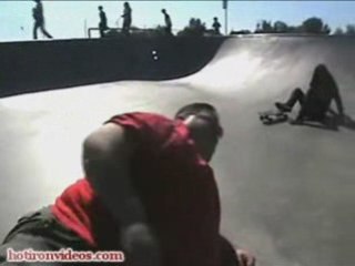 Big Guy Does The Splits