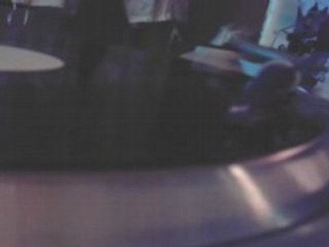 Etienne de crecy vs 20 fingers (short dick men) bootleg