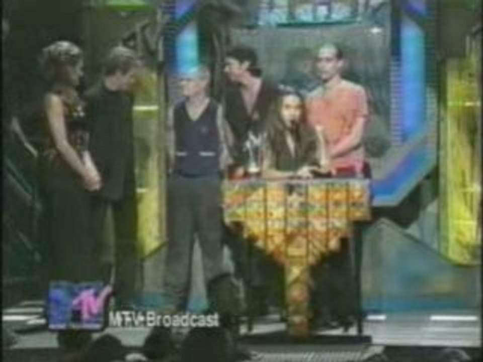 Red Hot Chili Peppers MTV : Remerciements étranges