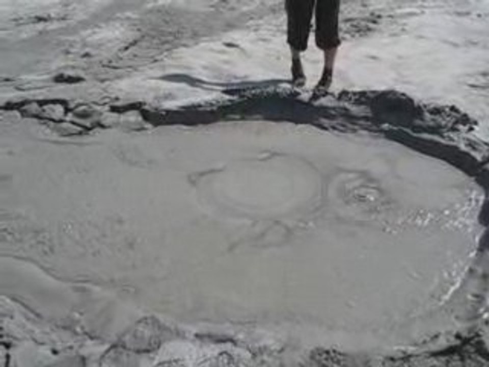 Volcan de boue (Roumanie)