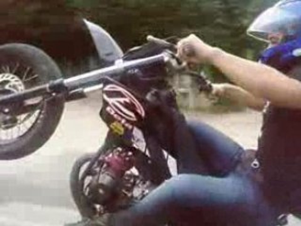 wheeliiiiing