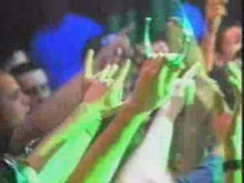 Xque - Pastis & Buenri at work