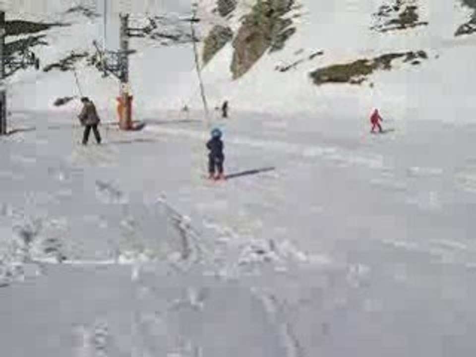 1ere montée en teleski pour Solène à Orcières