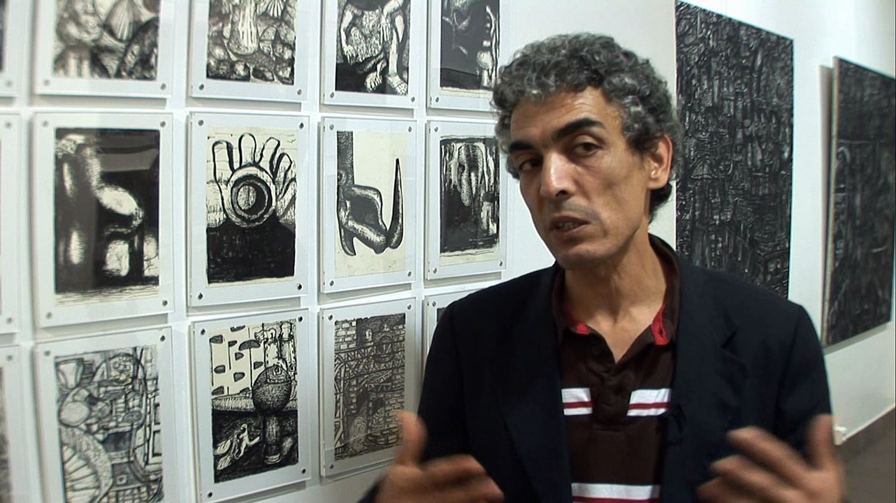 Benyounes Semtati au venissage de l'exposition Cosa Mentale.