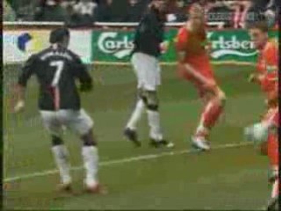 ~Ronaldo Training Freekicks~