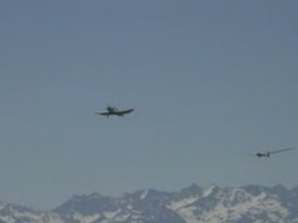 Planeur à la pointe de la Galopaz