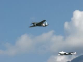 Morane Saulnier MS 406 et Vampire