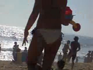 folle sport nazare surfeuse etirement