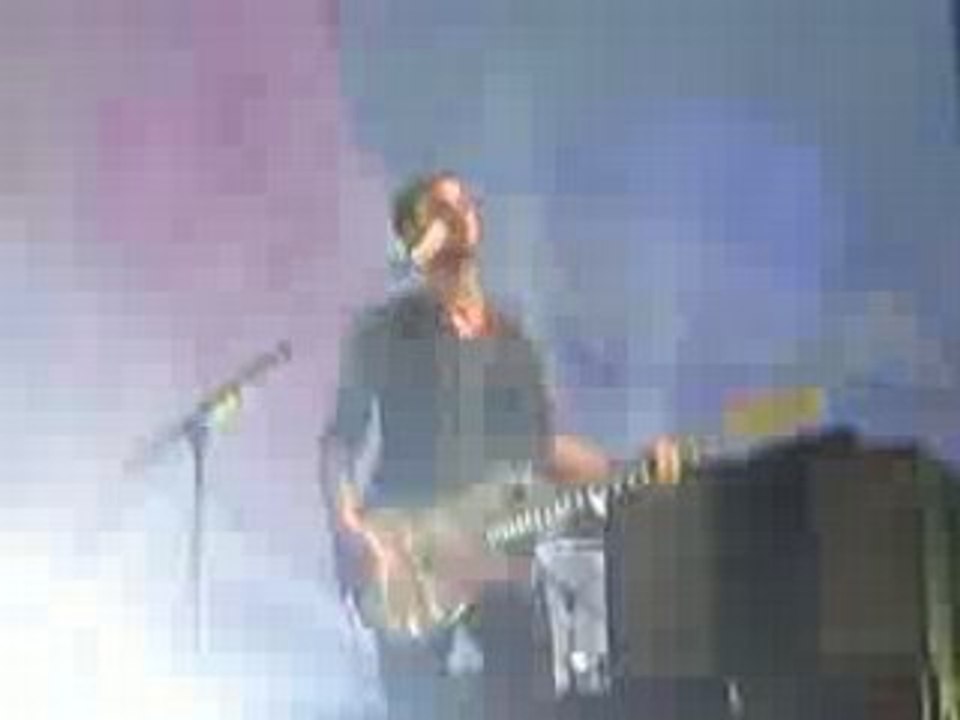 Coldplay - Fix you @ Lyon 2008