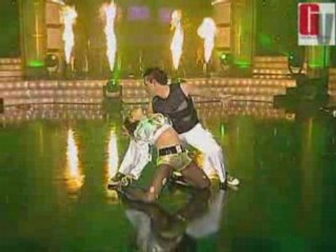 Reggaetón: Mónica y Alex (Bailando por un Sueño 13-09-08)