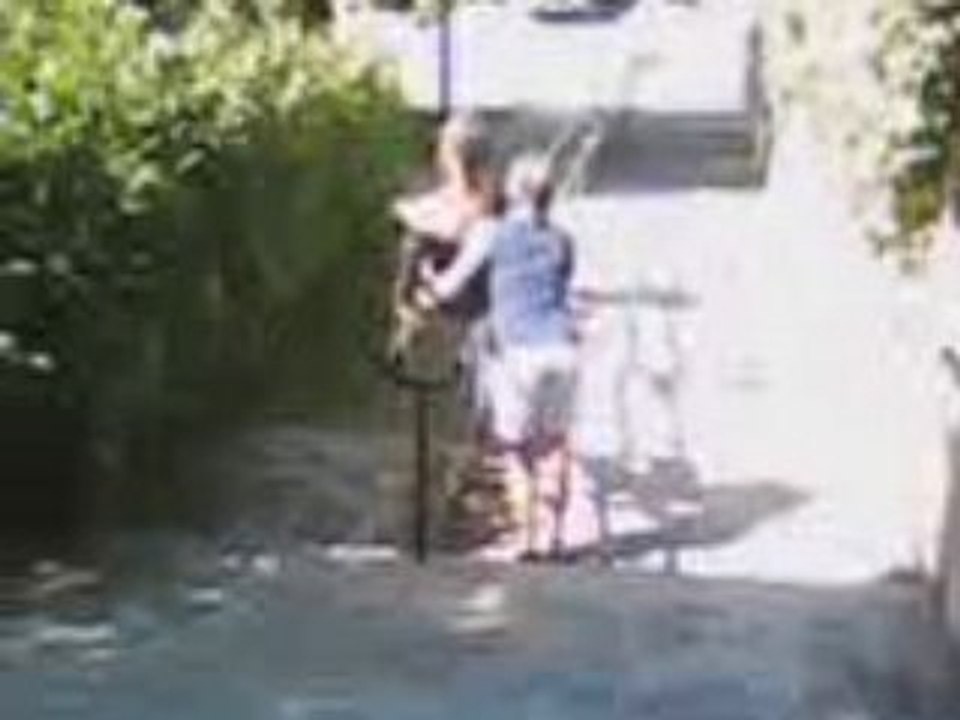 VID005