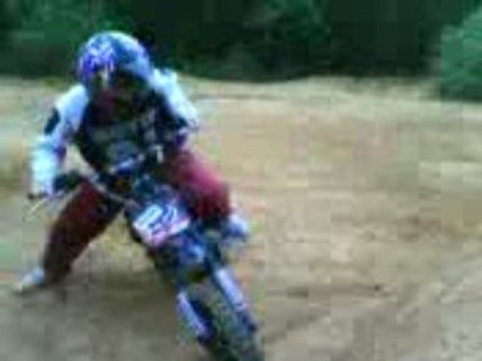 La dirt bike qui défonce