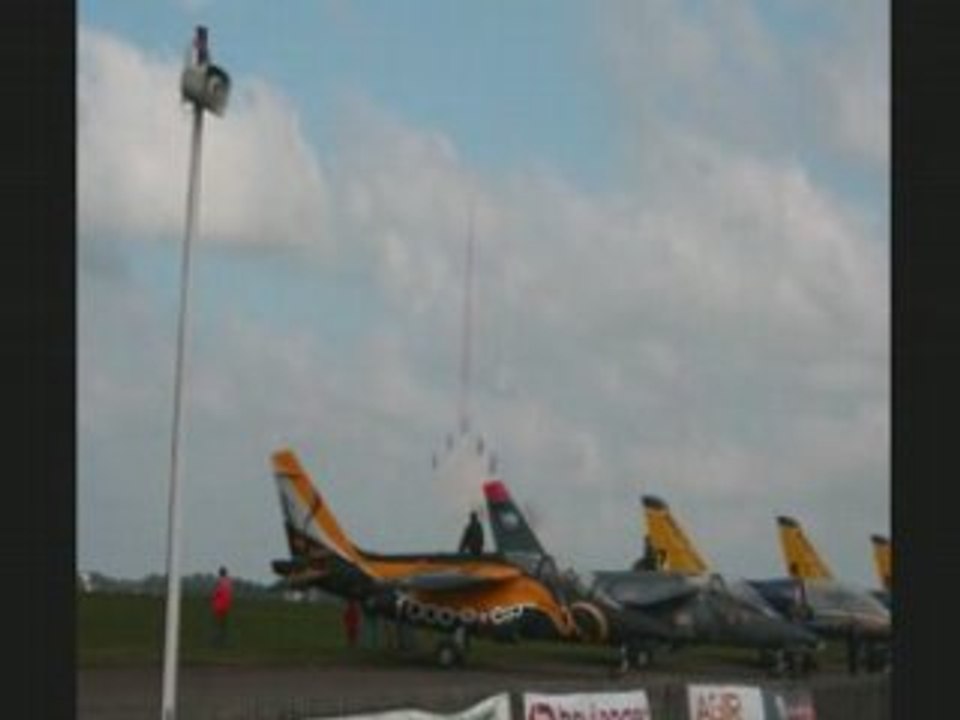 Red arrows meeting aérien de roanne 2008