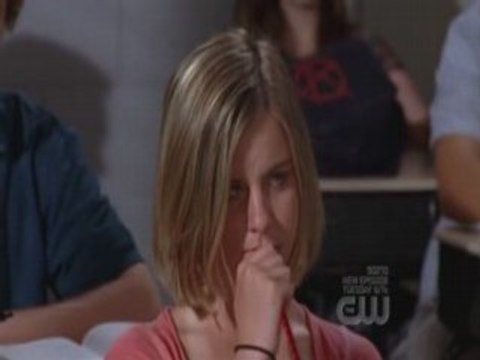One Tree Hill 6x03 Haley talk to the students
