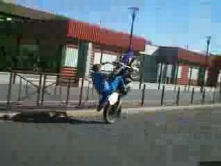 Bondy Blanqui cross bavette ariére !