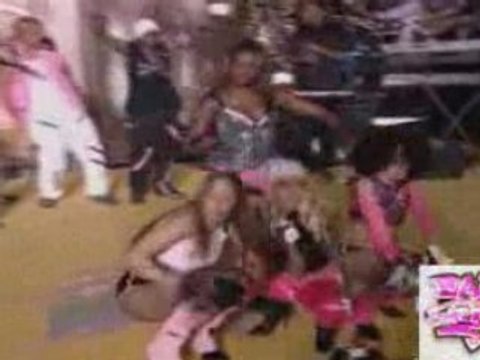 Christina aguilera ft redman - dirrty live