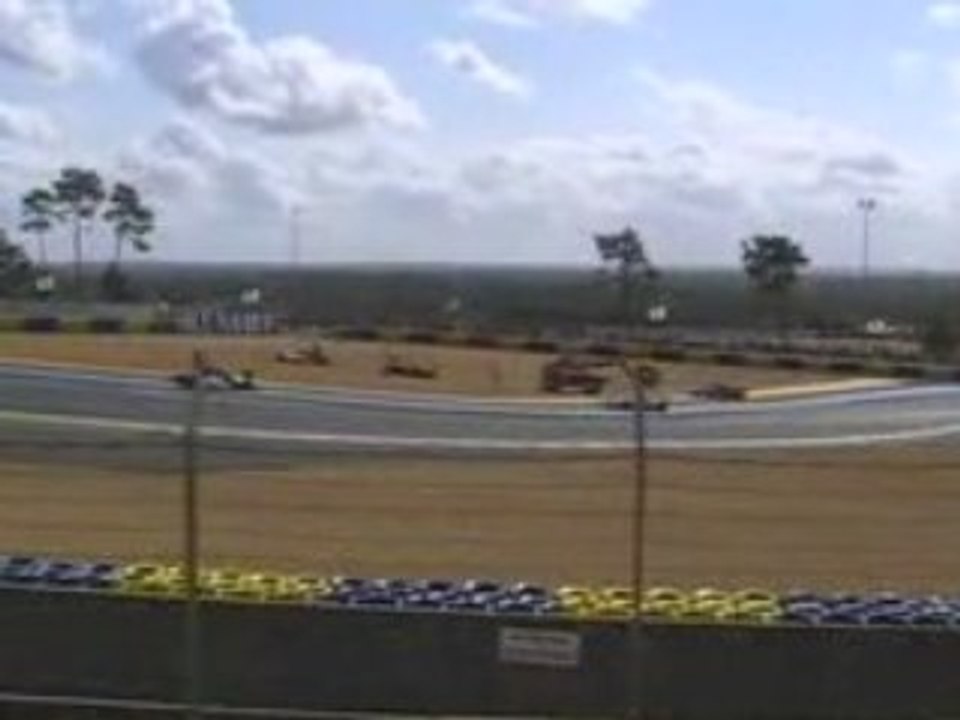 WSR Le Mans - Gros accident départ course 1 formule 2.0