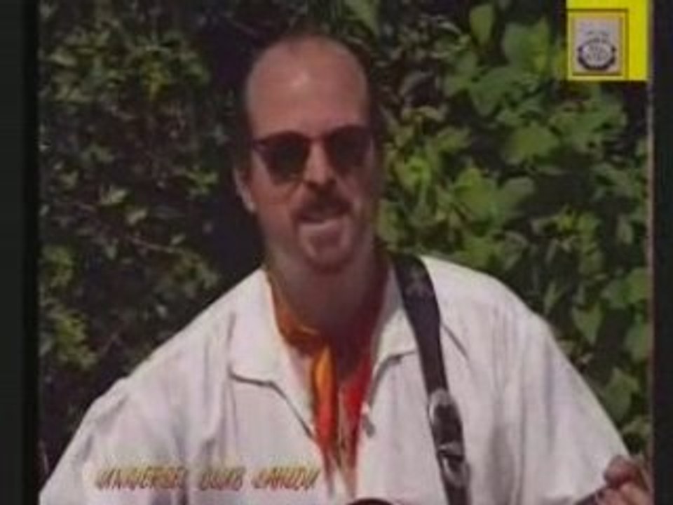 Lahlou Tighremt "Jsk-Tafat"Clip Kabyle