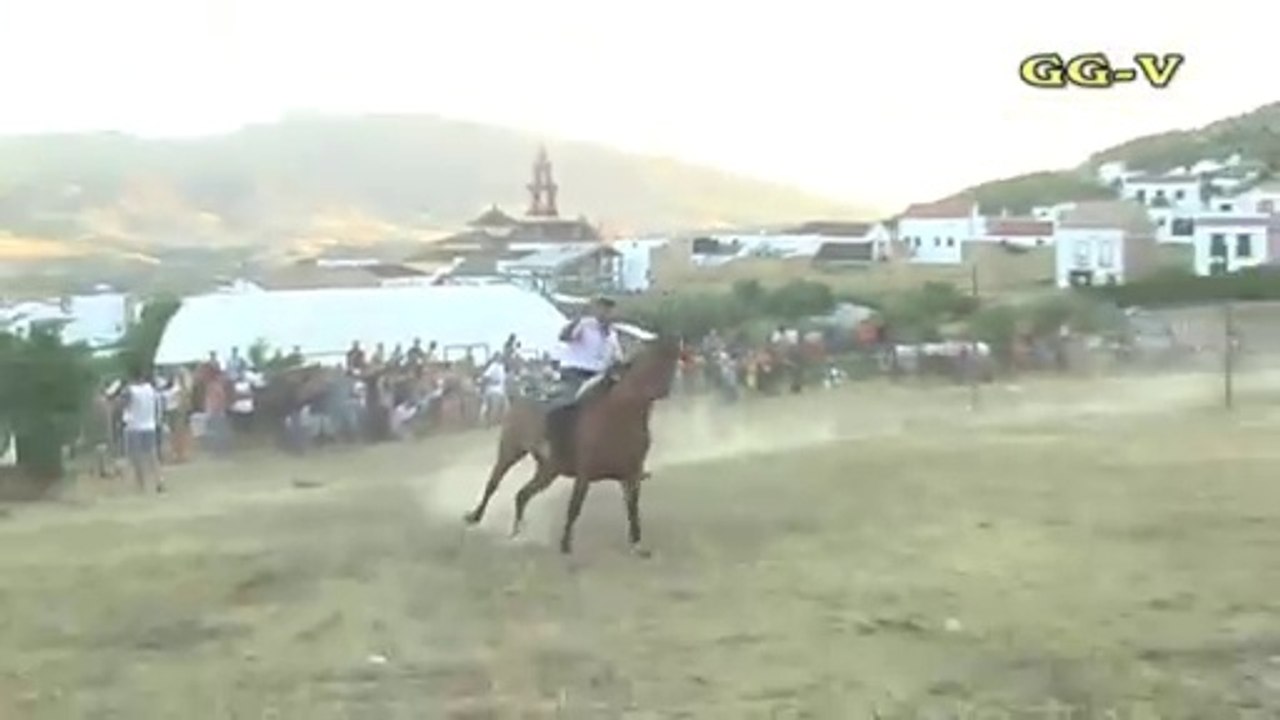 Carrera de cintas en caballo
