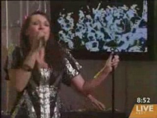 Ricki-Lee Coulter -Wiggle It live on Sunrise 17/09/08