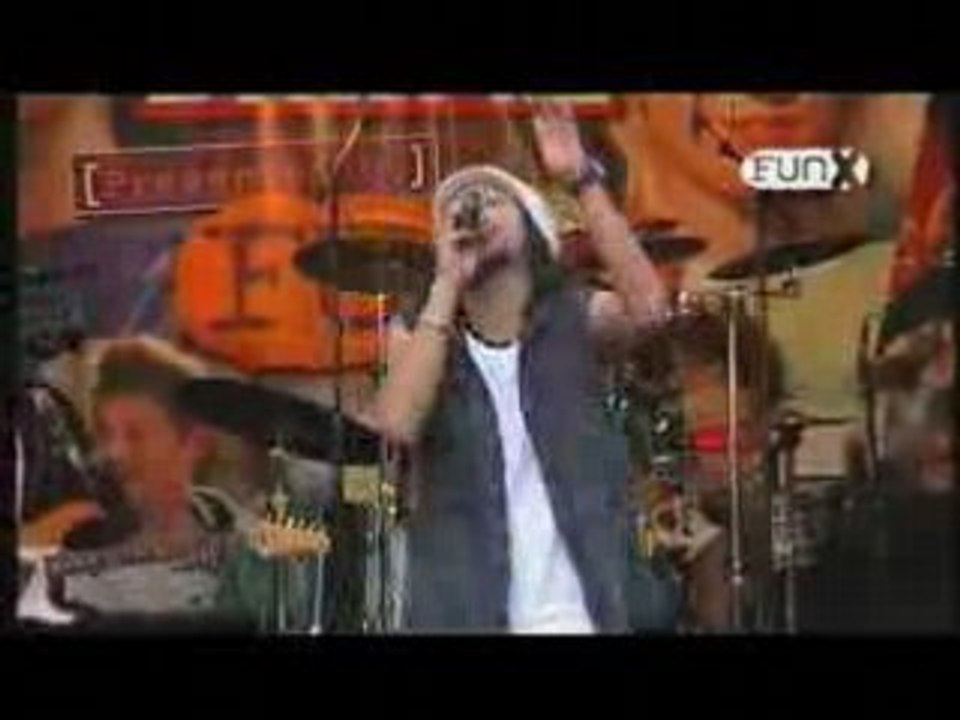 Ziggi - When The Youths Cry (Live )