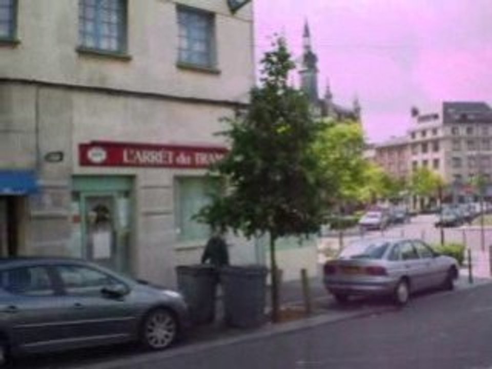 Place de la gare de Valenciennes, vue de la station de Tram