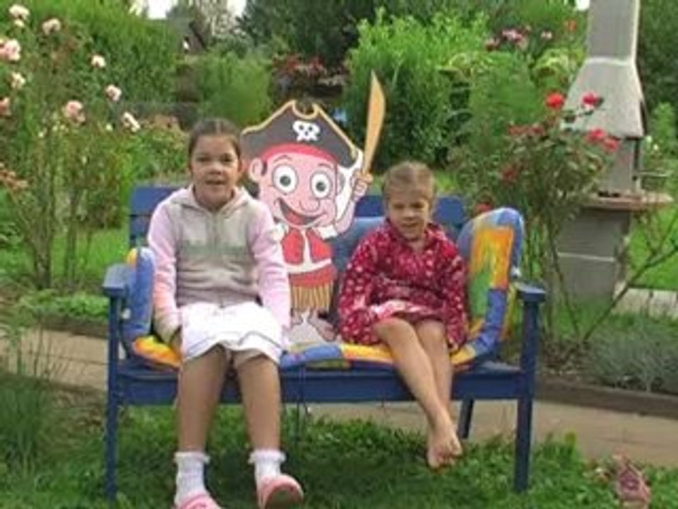 Was tut Santiago Ziesmer lieber schauspielern oder synchroni