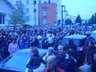 Biennale de la danse DANS LES TEMPS répète centre BRON