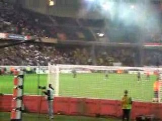 PSG - NANTES : AMBIANCE SURVOLTEE ET COUP D'ENVOI DE THURAM