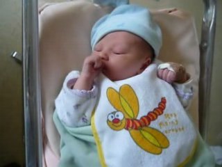 V01- Maman est partie téléphoner