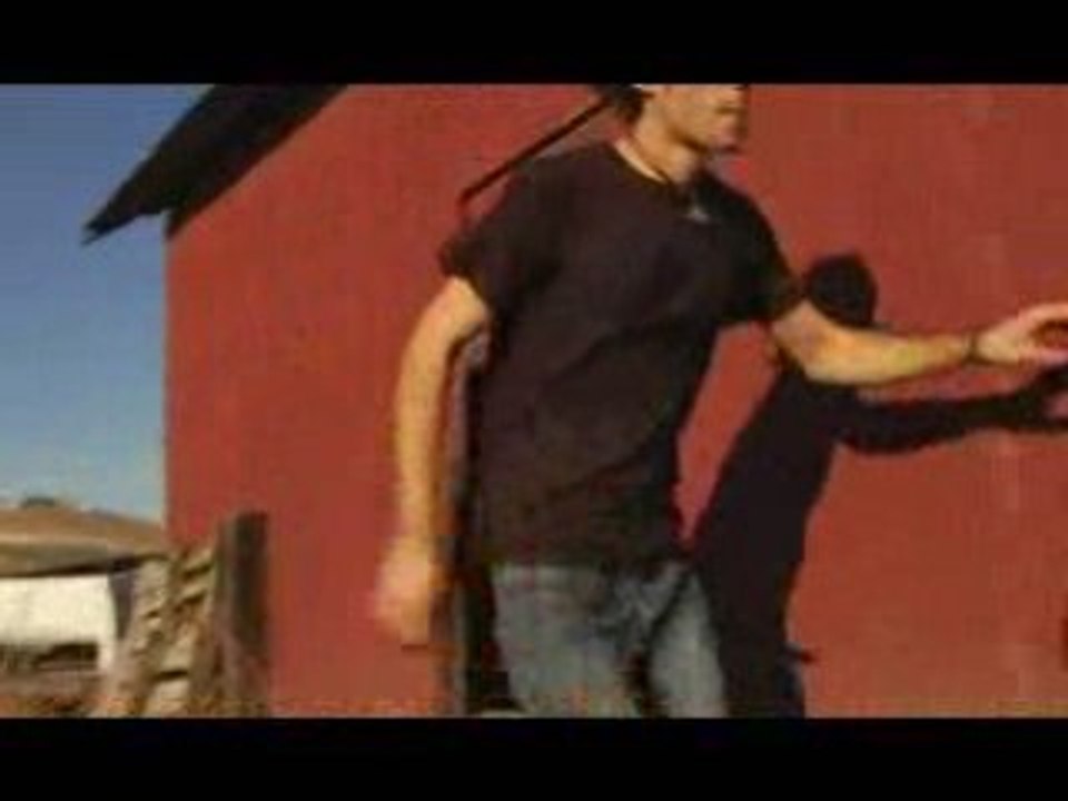 Detour Directors Cut-MPEG-4 800Kbps Streaming