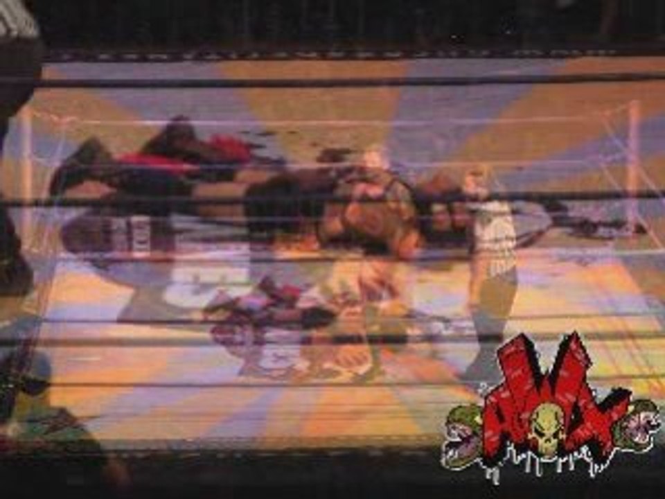 Entradas Dark Matches RLL Guerra de Titanes AWXChile.com