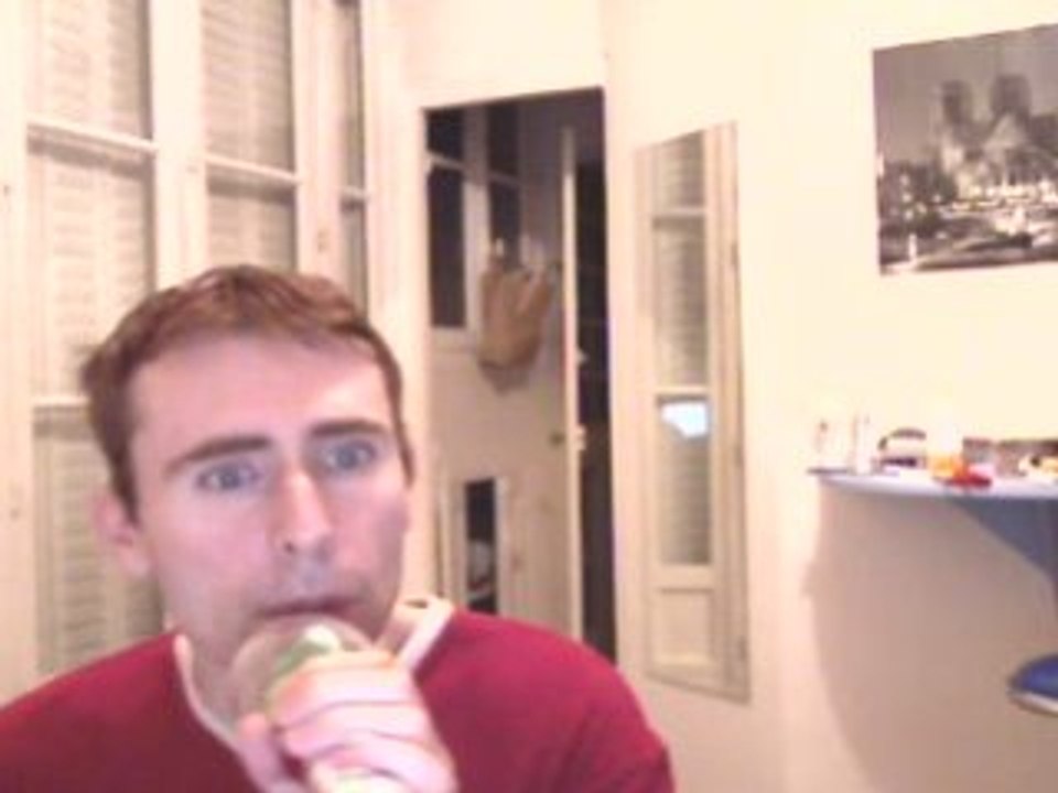 Wiwi égratigne "Tout le bonheur du monde"