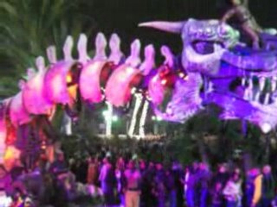 le monstre mecanique carnaval de nice 2008.