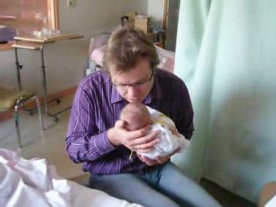 V16- Fier de son bébé