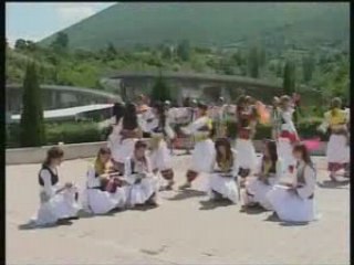 Ansambli Emin Duraku- Zhur-grupi i vajzave -potpuri