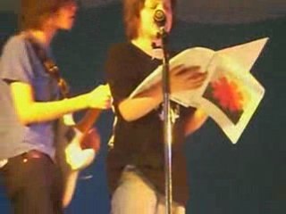 under the bridge a lb