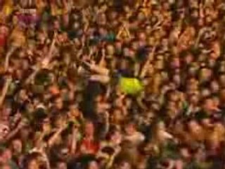 Bloc Party - Helicopter (Live at Reading 08)