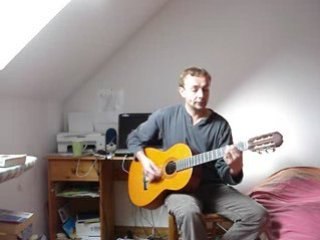 les champs elysees je début a la guitare