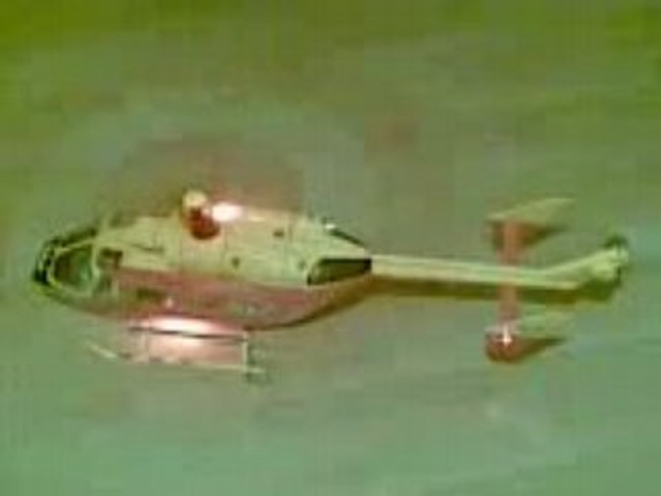 BK 117 RC STATIQUE / DESSUS PORTES