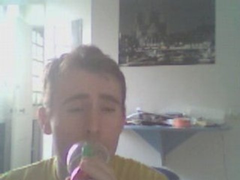 Wiwi égratigne Moi mes souliers