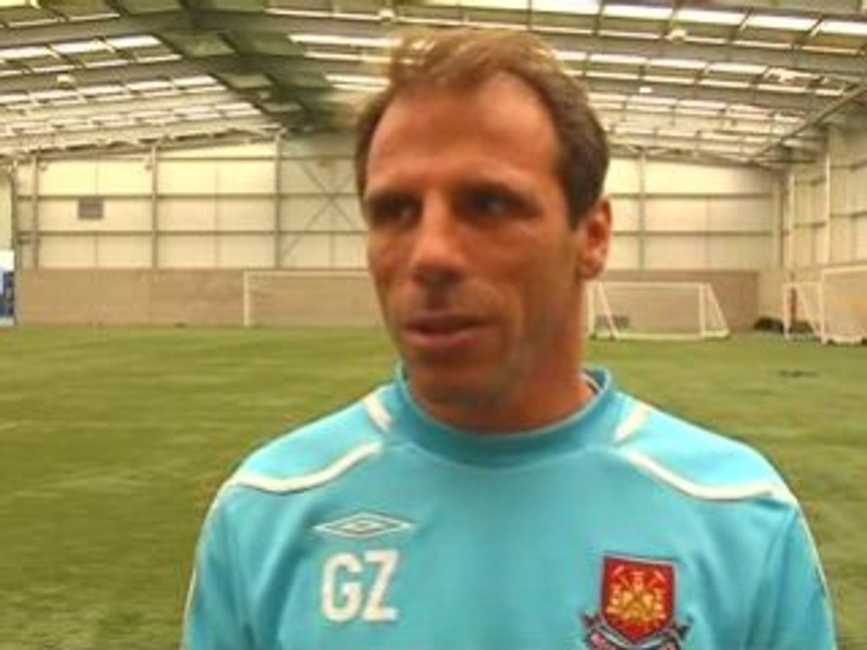 Zola gets physical with Hammers