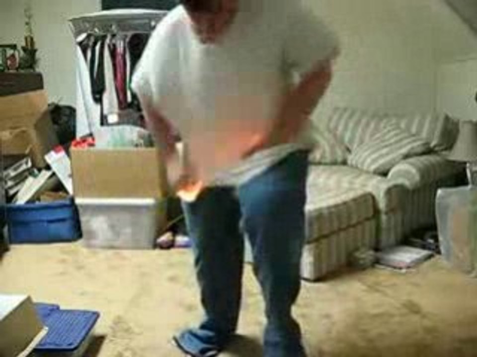 Idiotic Kid Lights his Pants on Fire